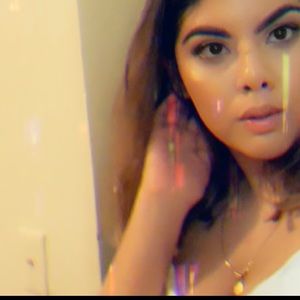 Meet your Posher, Karina